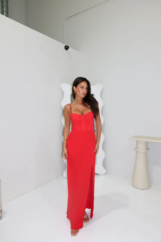 Double Time Pleat Dress - Red